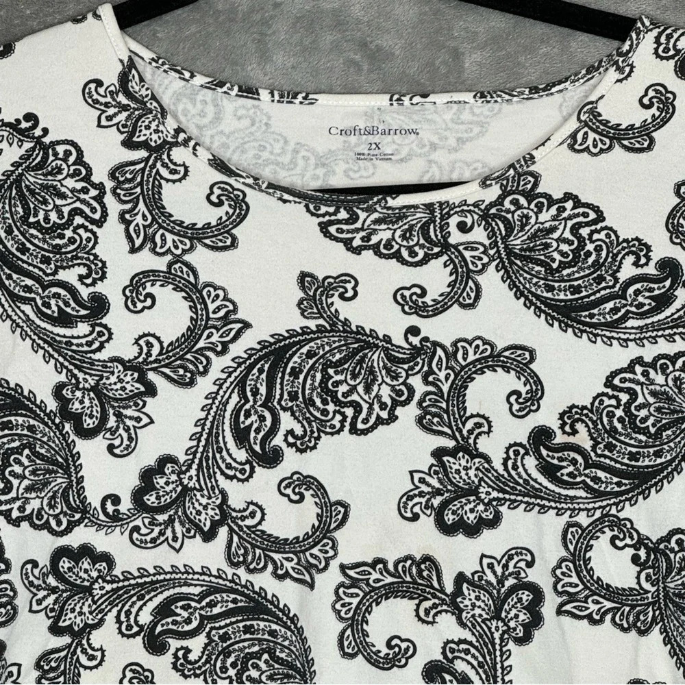 Croft & Barrow 2X Shirt Top Black White Paisley Short Sleeve Round Neck Cotton - Picture 3 of 7